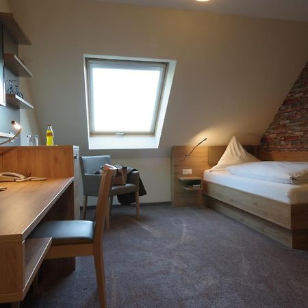 Land-Gut-Hotel Raeuber Lippoldskrug Alfeld  Eksteriør bilde